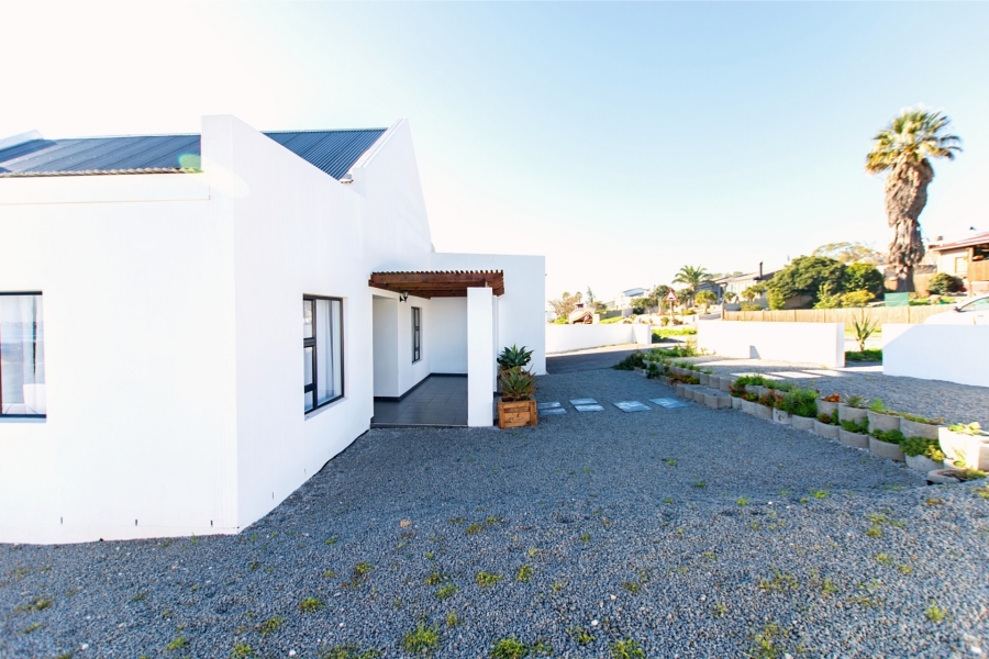 3 Bedroom Property for Sale in Da Gama Bay Western Cape